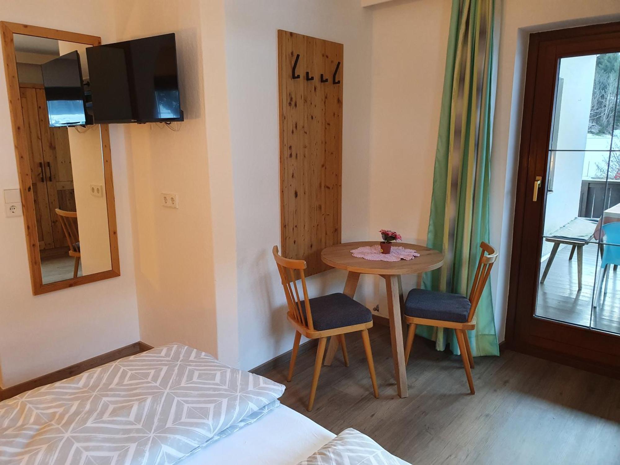 Ferienwohnung Kroell 젤암질러 객실 사진